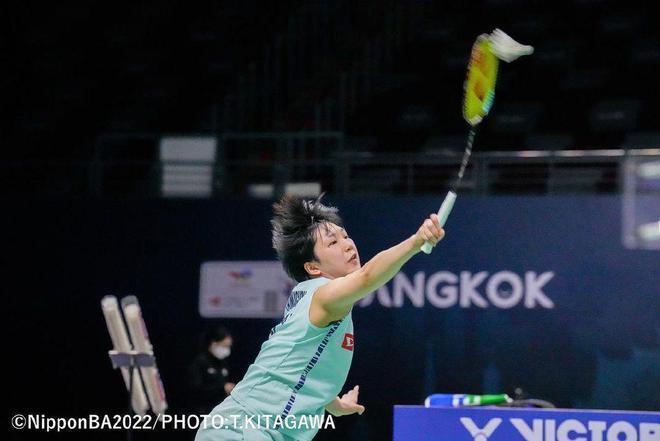 首盘表现出 首盘表现出