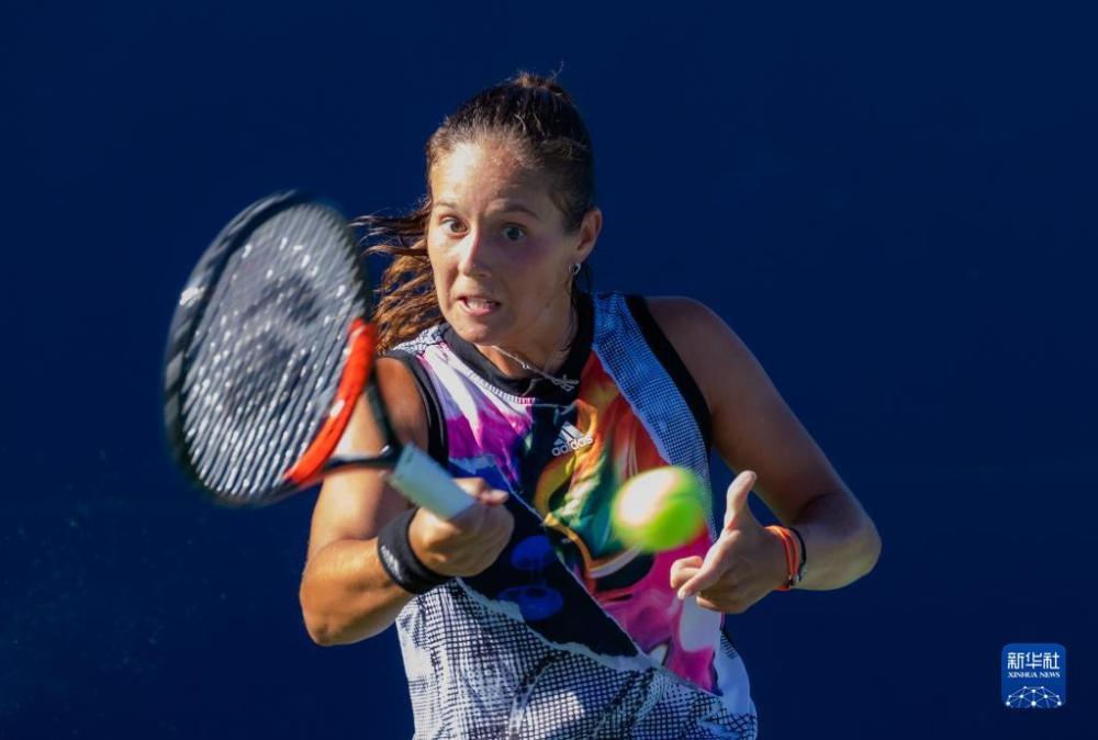 了在连败中 了在连败中