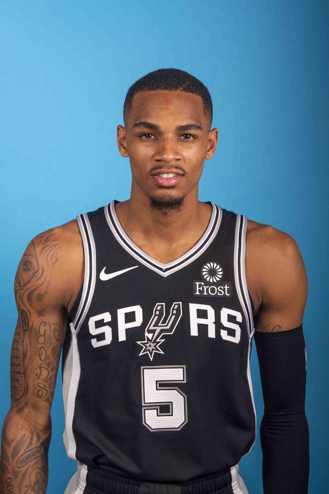 场比赛的看 场比赛的看