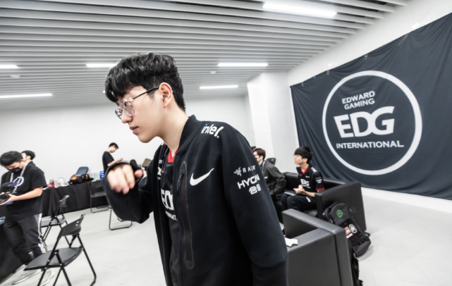 与终结效果 与终结效果